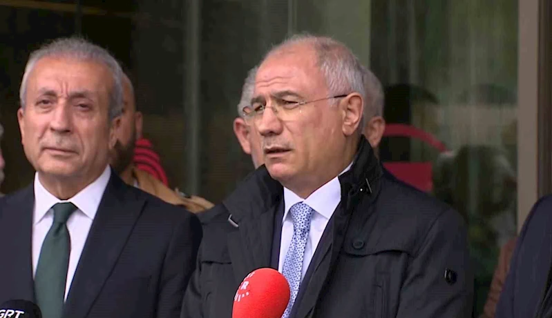 AK Parti Genel Başkan Vekili Efkan Ala Sırrı Süreyya Önder’i hastanede ziyaret etti
