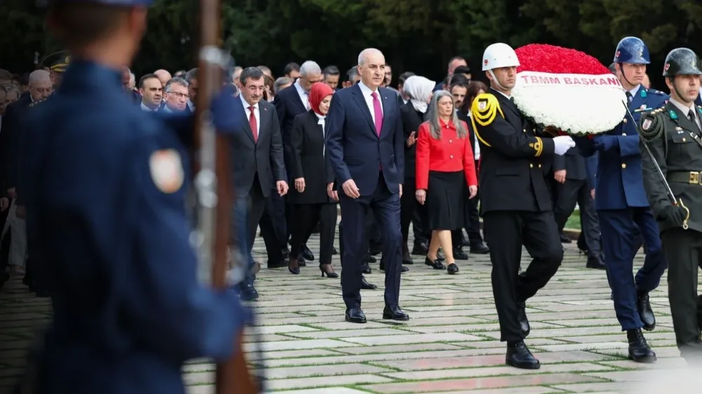 TBMM Başkanı Kurtulmuş ve devlet erkanından 23 Nisan’da Anıtkabir’e ziyaret