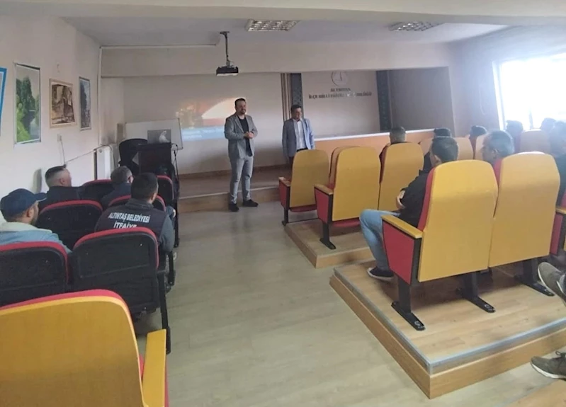 Altıntaş’ta kamu personeline 