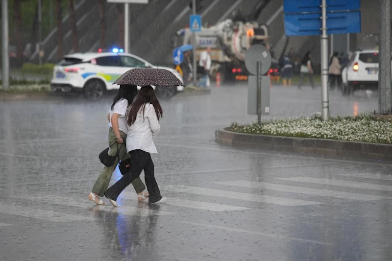 Meteorolojiden Samsun için ’kuvvetli yağış’ uyarısı
