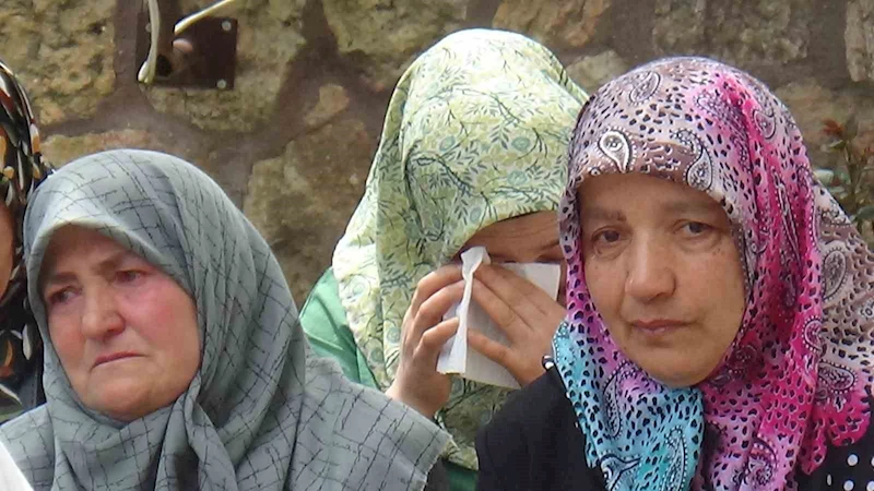 Hacı adayları dualarla kutsal topraklara uğurlandı
