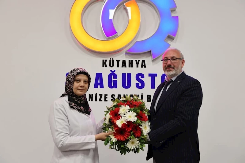 Kütahya 30 Ağustos OSB Müdürü Murat Demir’den Anneler Günü mesajı ve anlamlı jest
