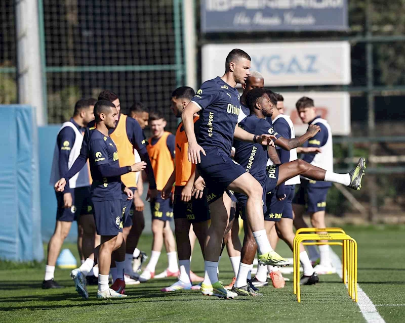 Fenerbahçe, Eyüpspor maçı hazırlıklarına başladı
