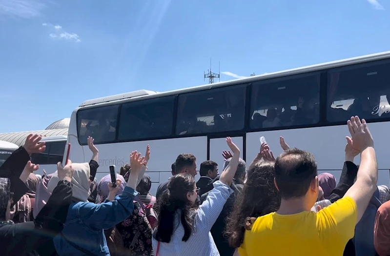 Bursa’da ilk hac kafilesi dualarla yola çıktı
