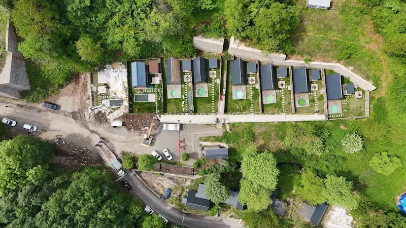 Dağ taş bungalov olmuştu, kaçak olanlar tek tek yıkılıyor
