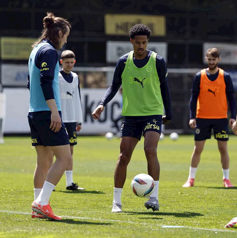 Fenerbahçe’de, Eyüpspor maçı hazırlıkları devam etti
