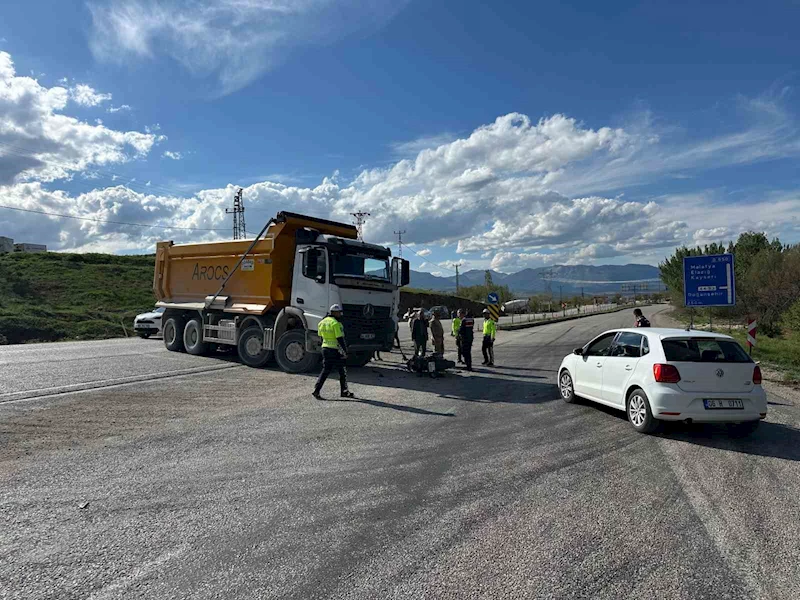 Malatya’da motosikletle kamyon çarpıştı: 1 yaralı
