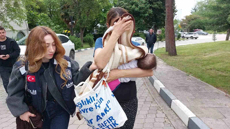 Yeni nişanlanan kadının evinden altınlarını çalan kadın hırsız yakalandı
