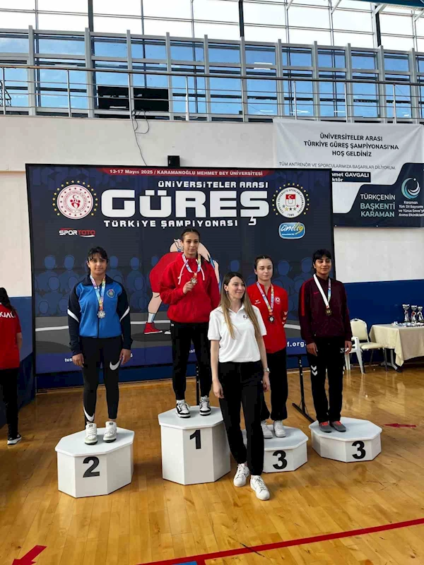 Afyonkarahisarlı güreş sporcusundan büyük başarı
