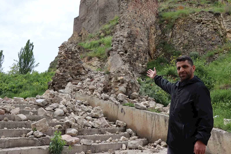 Oltu Kalesi yıkılma tehlikesiyle karşı karşıya
