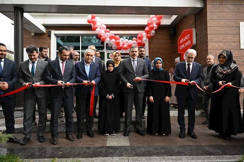 Diyanet genç ofis açıldı
