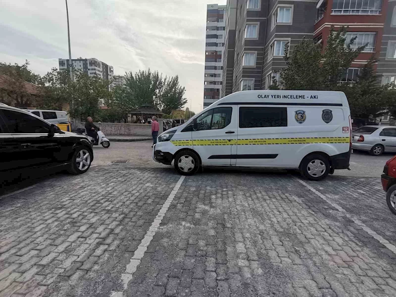 8. kattan düşen şahıs hayatını kaybetti
