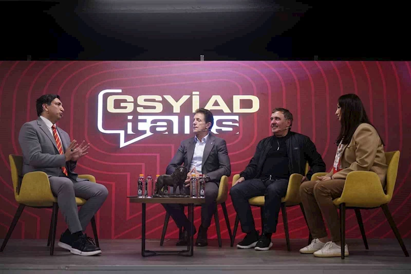 Hagi ve Popescu, yıl dönümünde UEFA Kupası zaferini anlattı
