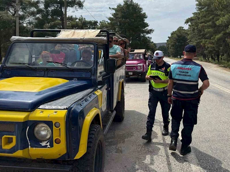Marmaris’te Jeep Safari araçlarına Jandarma denetimi
