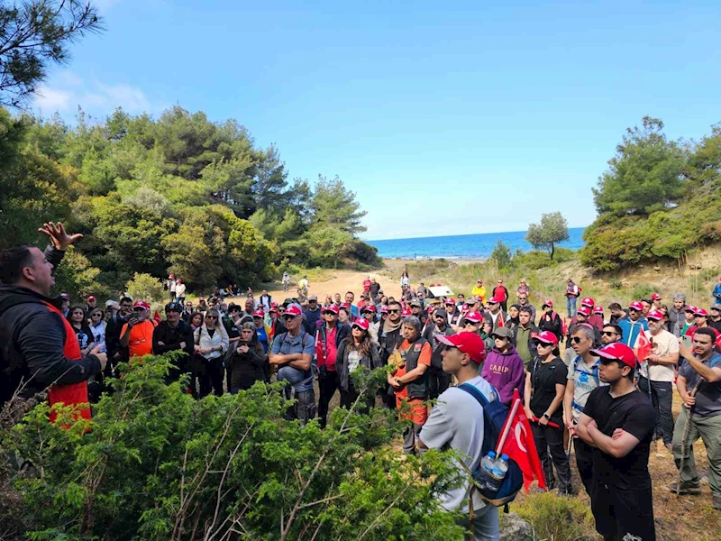 Çanakkale’de ‘Zığındere Harp Yolu Şehitlere Saygı Yürüyüşü’ gerçekleştirildi
