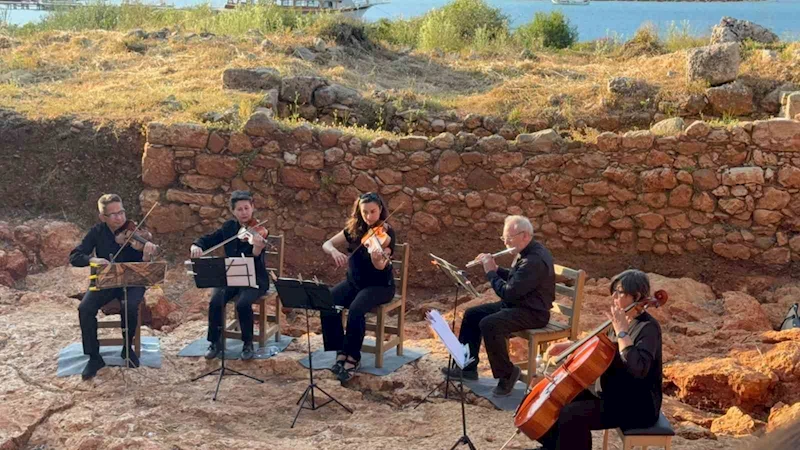 Kedreai Antik Kenti’nde tarih ve müzik buluştu
