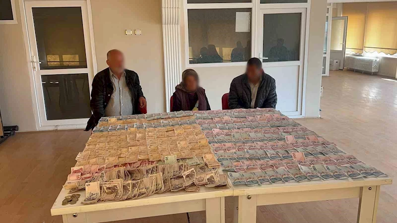 Zabıtanın yakaladığı dilencilerin 5 saatte 24 bin 665 TL topladığı ortaya çıktı

