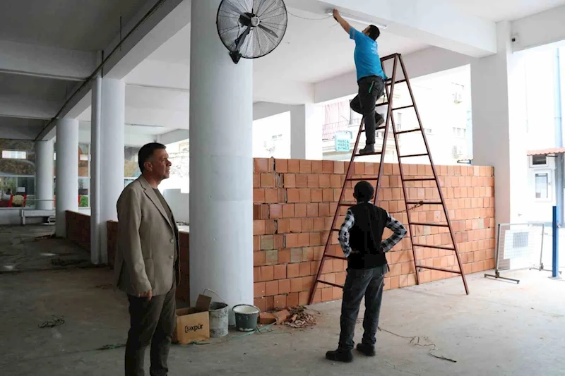 Yenipazar Belediyesi çok amaçlı binayı yeniliyor
