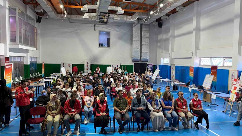Deneyap teknoloji atölyelerinde gençler projelerini sergiledi

