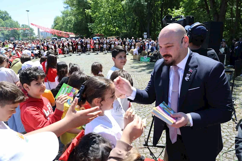 Atakum Belediyesi’nden 19 Mayıs kutlaması
