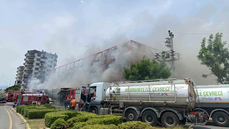 Mersin’deki fabrika yangını kontrol altına alındı
