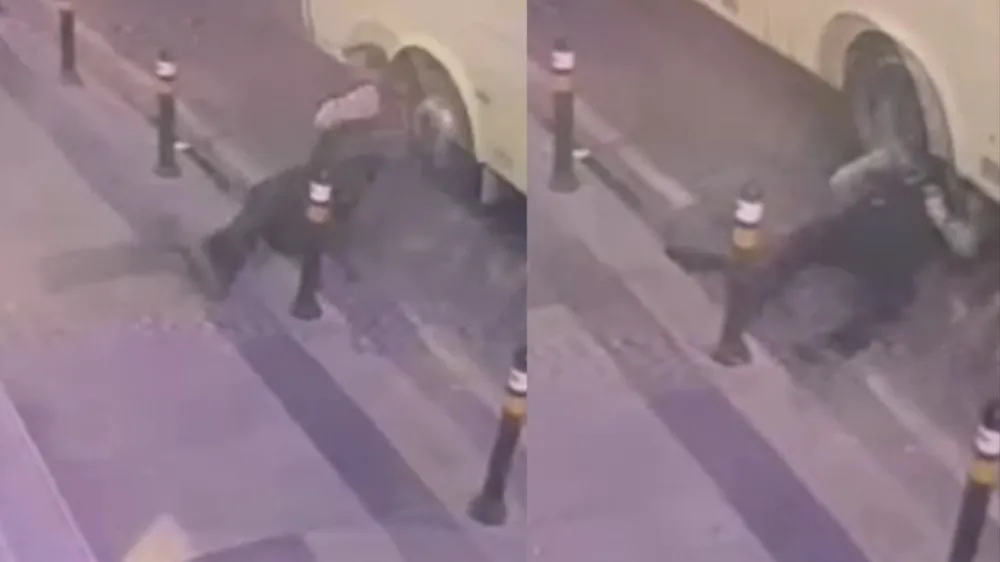 Küçükçekmece’de fenalaşıp yola yığılan adamın üzerinden araç geçti