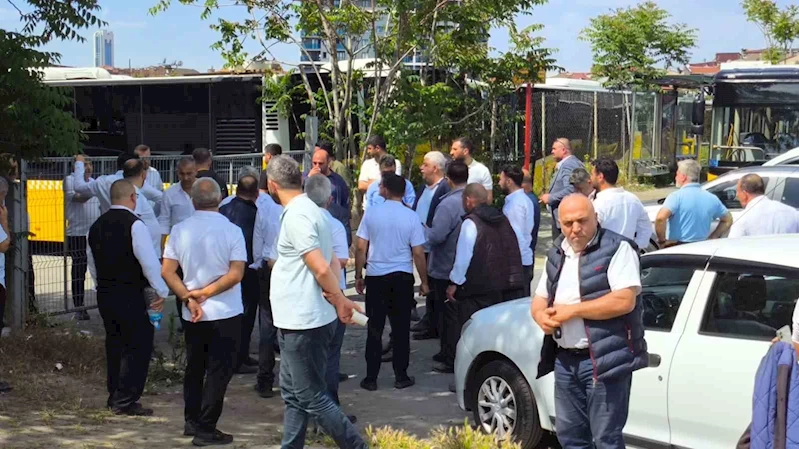 Kontak kapatma kararı sonrası İETT Özel Halk Otobüsleri tekrar seferlere başladı
