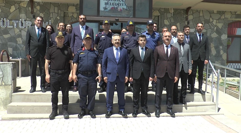 Vali Aksoy Mihalıççık İlçesi’ni ziyaret etti
