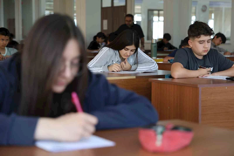 Uzmanı uyardı, bu cümleler öğrencinin motivasyonunu düşürüyor
