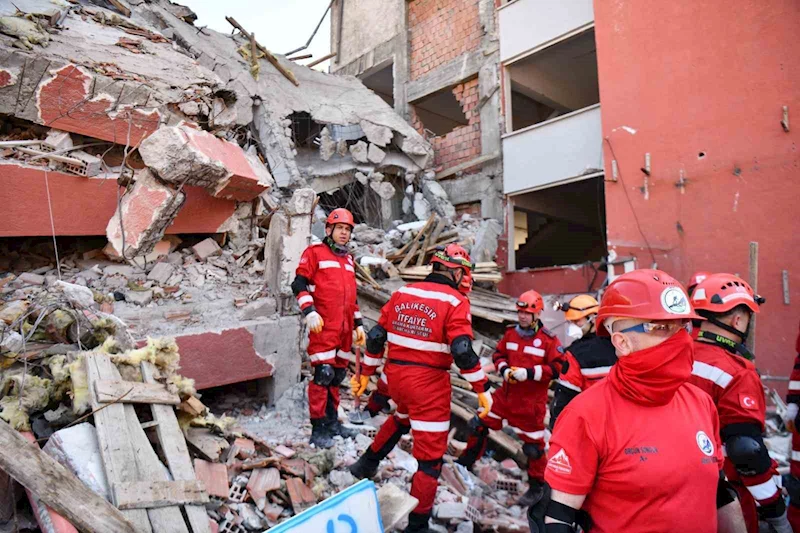 Balıkesir İtfaiyesi doğal afetlere karşı teyakkuzda
