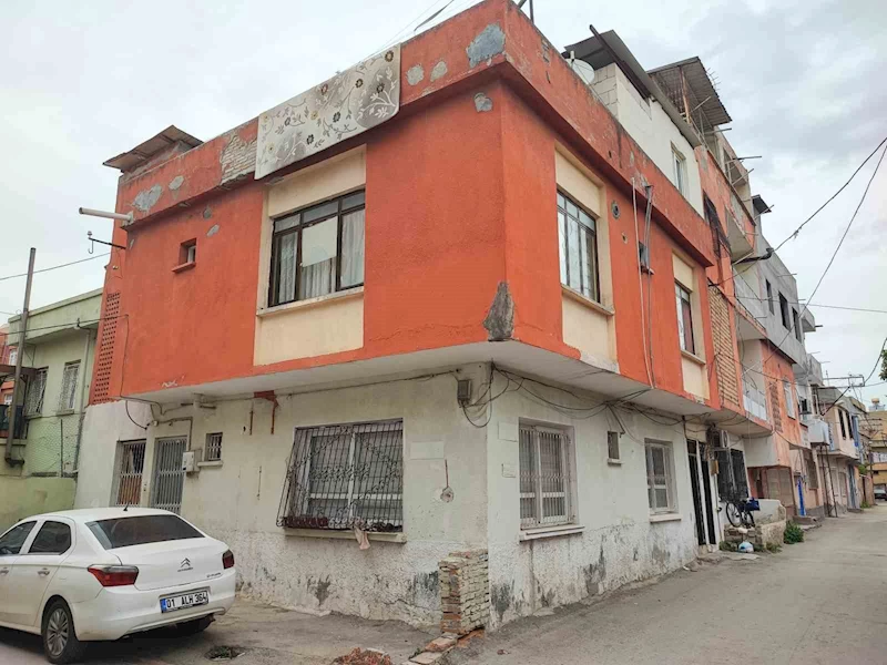 Ölen iki aylık bebeğiyle 10 gün evde yaşayan anne babaya 25’er yıl hapis cezası verildi

