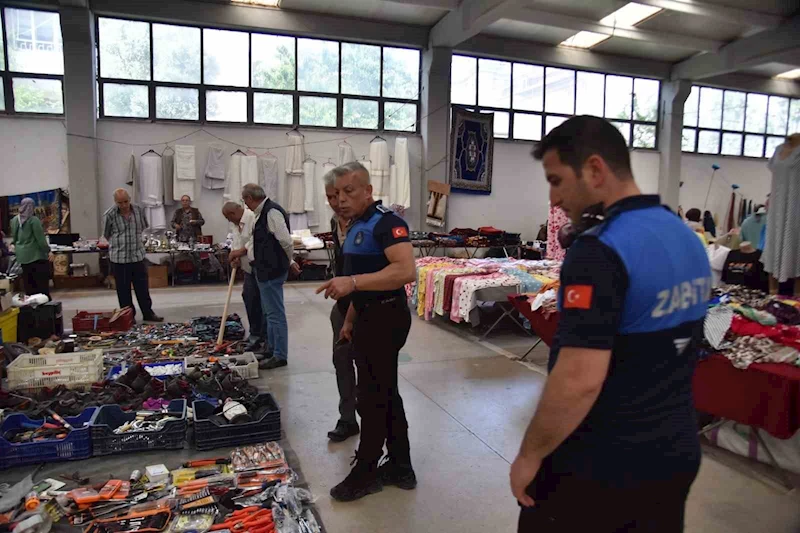 Bilecik’te eski eşya pazarı halka açıldı
