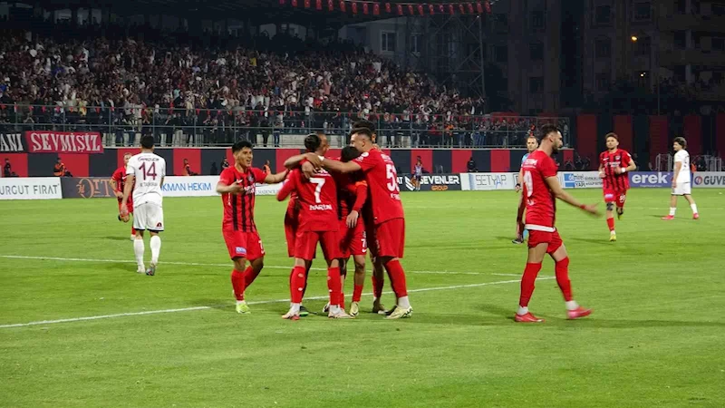 TFF 2. Lig: Vanspor FK: 4 - Elazığspor: 1
