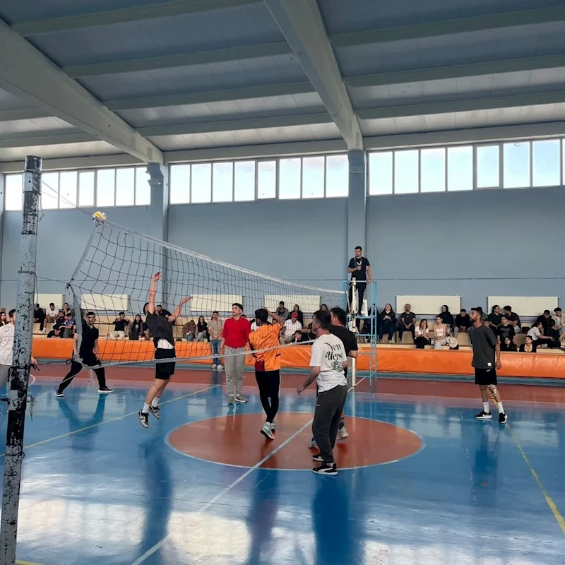 Hisarcık MYO’da Bahar Dönemi Voleybol Turnuvası
