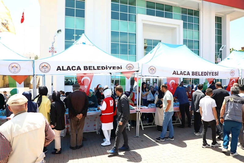 Alaca’da Gazze’ye destek kampanyasına büyük ilgili
