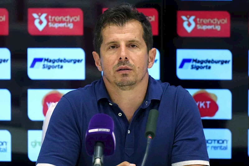 Emre Belözoğlu: 