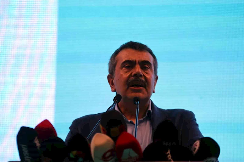 Bakan Yusuf Tekin: 