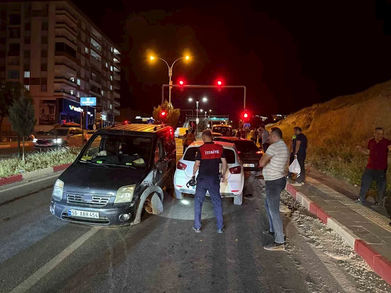 Siirt’te zincirleme trafik kazası: 5 yaralı
