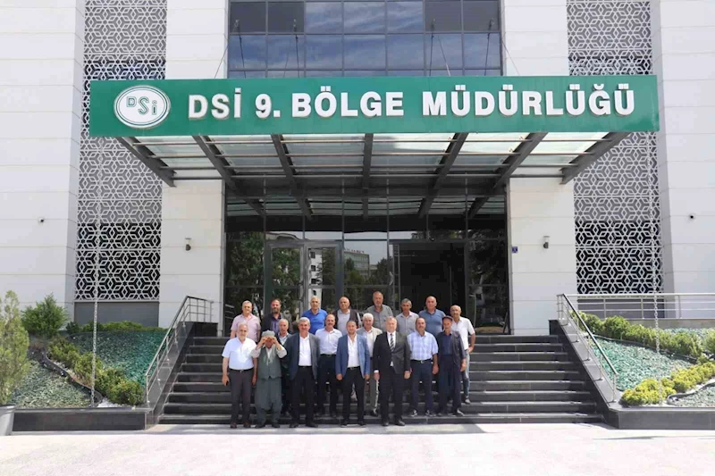 Battalgazi muhtarlarından DSİ’ye sulama çıkarması
