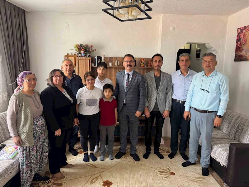 Kaymakam Ateş, şehit ailesi ile görüştü
