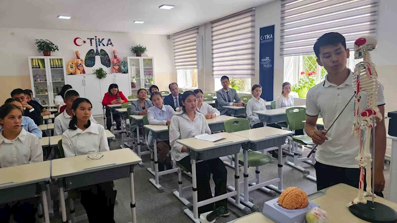 TİKA’dan Kırgızistan’da eğitime destek: Biyoloji sınıfı yenilendi
