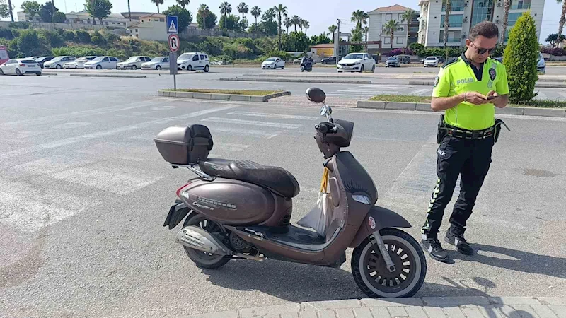 Manavgat’ta motosiklet kazası: 1 yaralı
