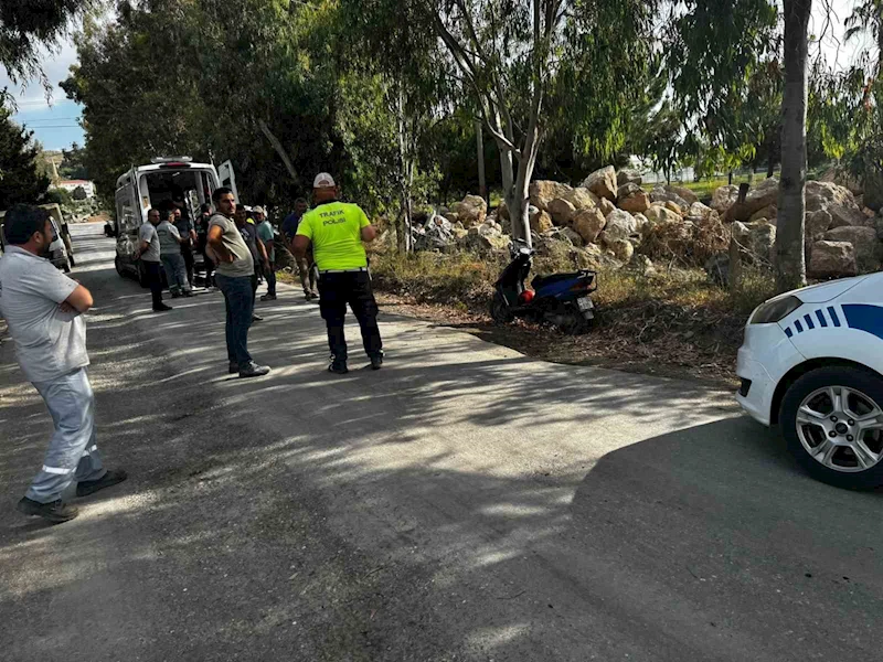 Kontrolden çıkan motosiklet devrildi, sürücü yaralandı
