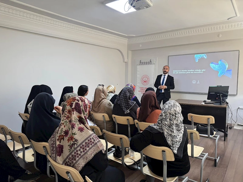 Aile Destek Merkezlerinde eğitim programı düzenlendi
