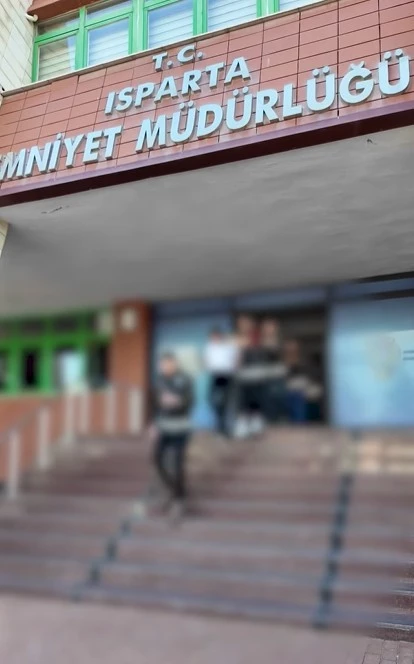 Isparta’da son 1 ayda narkotik operasyonlarında 14 tutuklama

