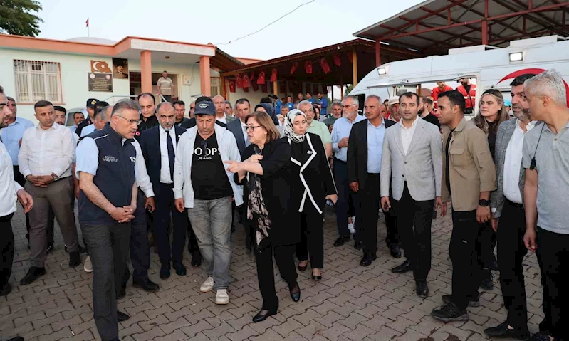 Şahin, kaybolan Onur’un ailesini ziyaret etti
