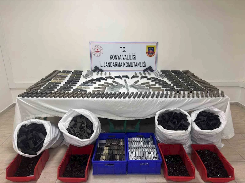 Jandarmadan silah kaçakçılarına operasyon
