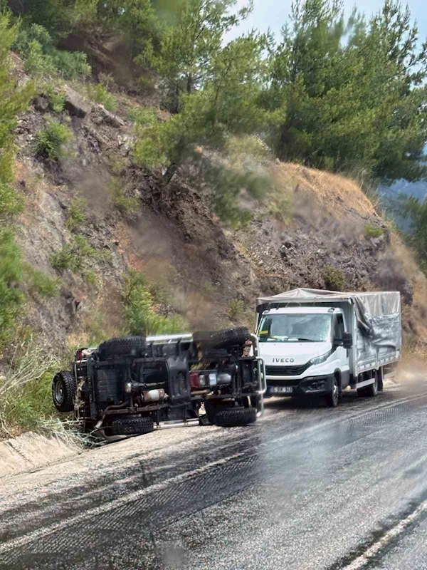 Marmaris-Datça karayolunda kaza: 2 yaralı

