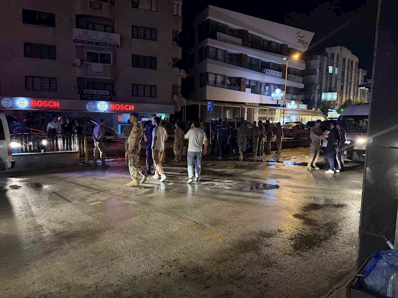 Kuşadası merkezli dev operasyon: 1,1 milyar TL’lik dolandırıcılık zinciri çökertildi
