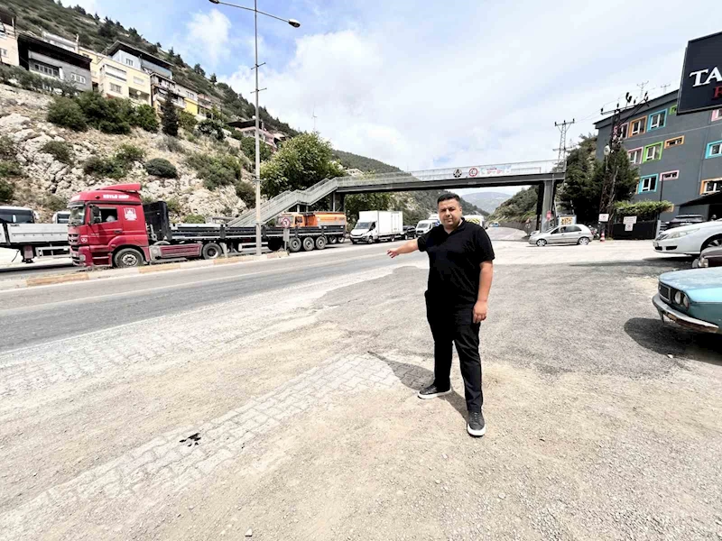 kaza kavşağına vatandaşlar çözüm bekliyor
